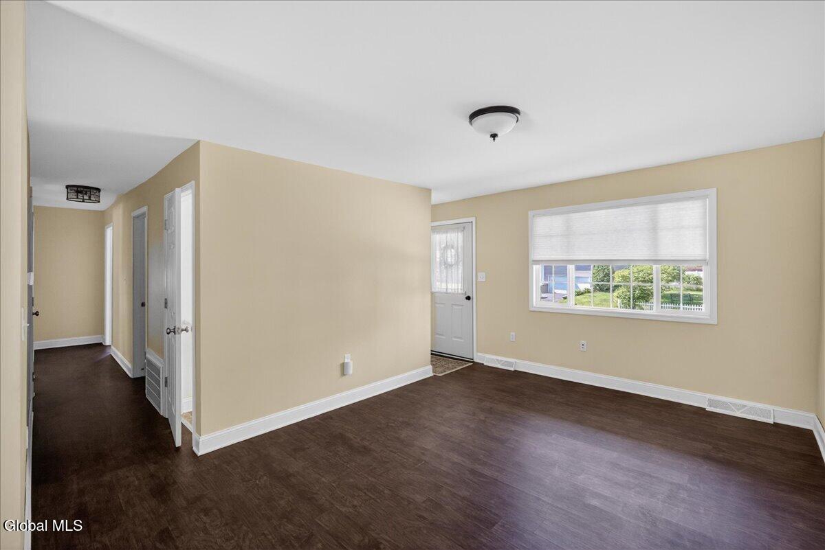 65 Curt Boulevard Saratoga Springs NY 12866