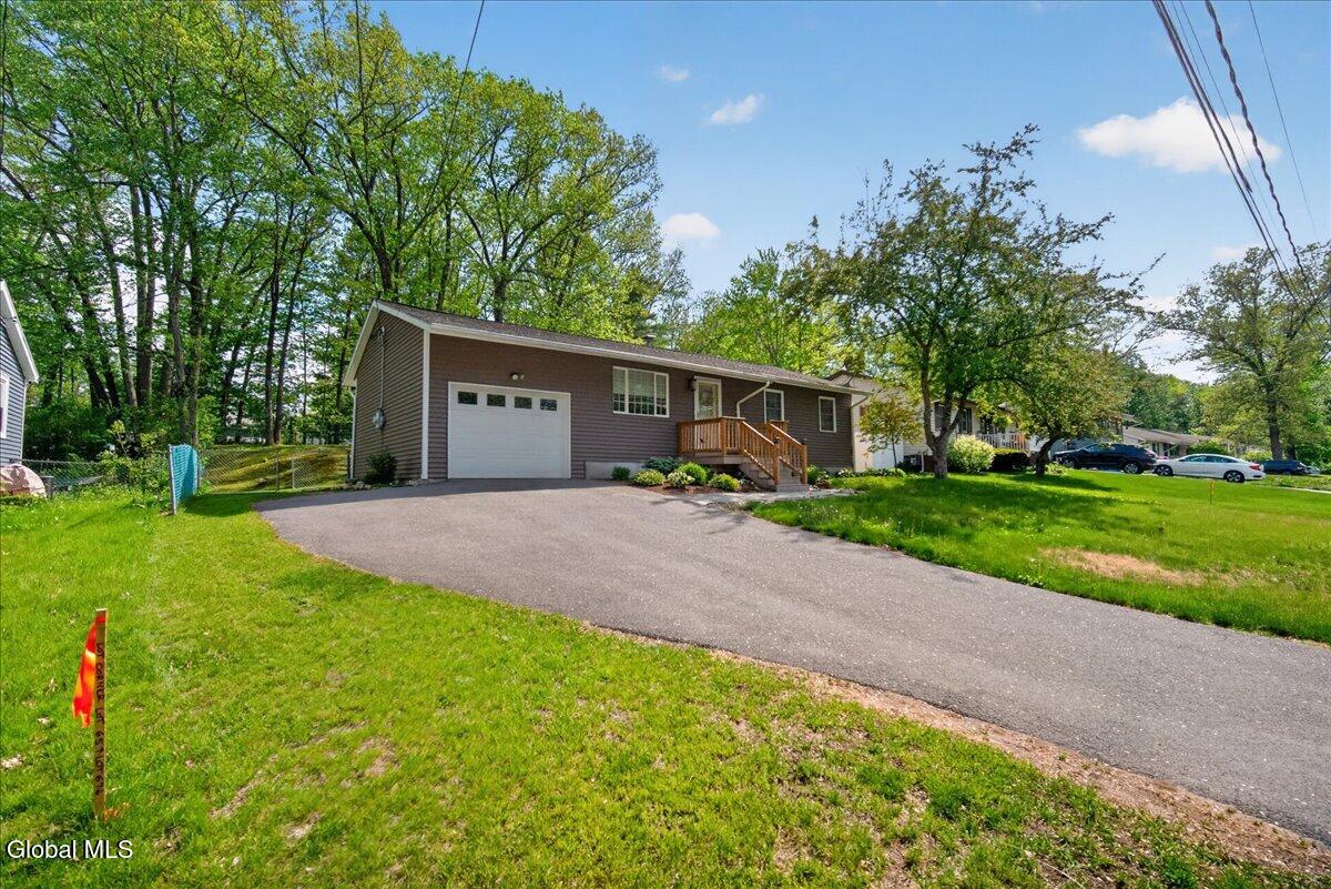 65 Curt Boulevard Saratoga Springs NY 12866