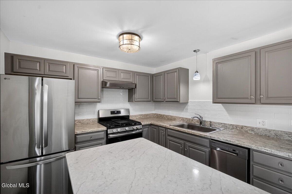 65 Curt Boulevard Saratoga Springs NY 12866
