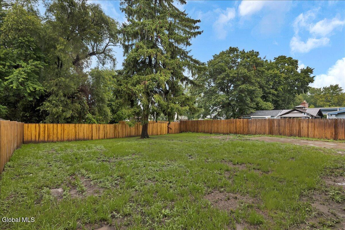 40 Killean Park Colonie NY 12205