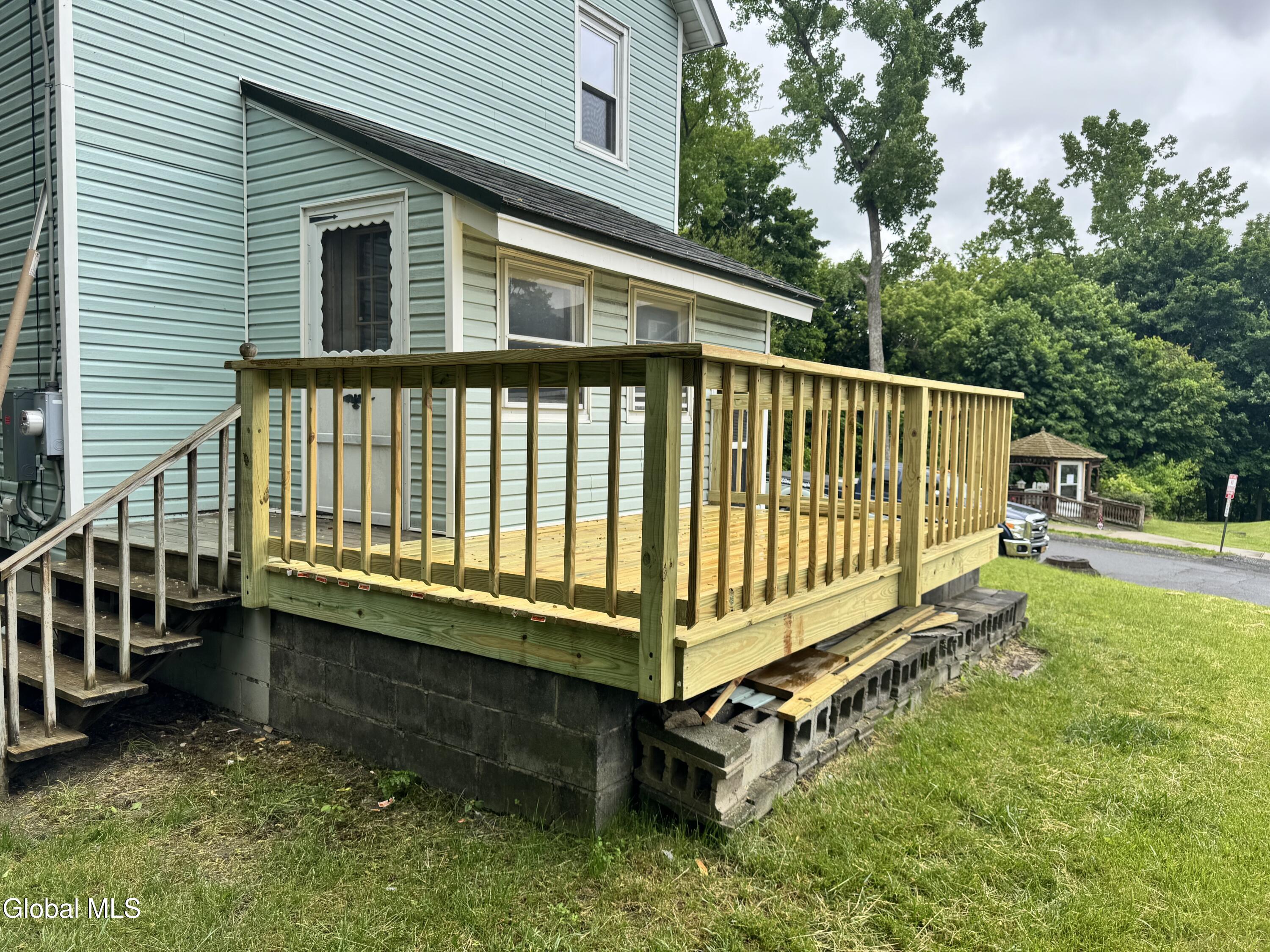 45 6th Street Waterford NY 12188