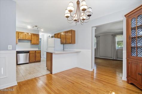 1 Hillview Court Wynantskill NY 12198