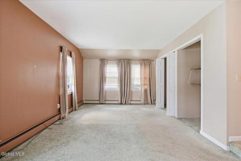 1 Hillview Court Wynantskill NY 12198