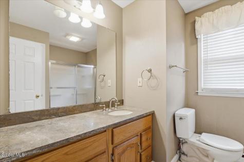 1 Hillview Court Wynantskill NY 12198