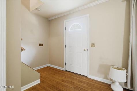 1 Hillview Court Wynantskill NY 12198