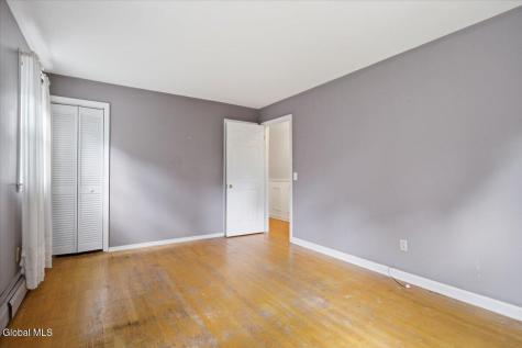 1 Hillview Court Wynantskill NY 12198