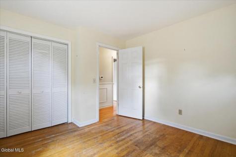 1 Hillview Court Wynantskill NY 12198