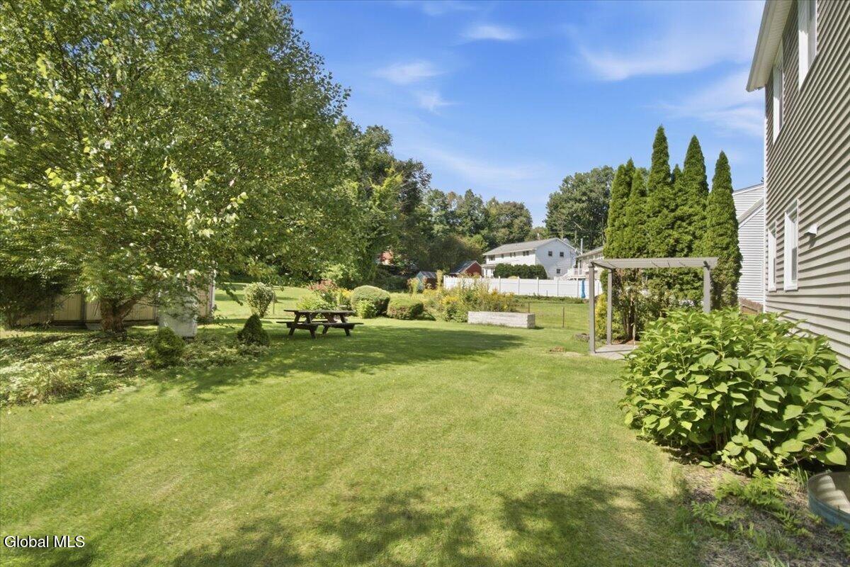 1 Hillview Court Wynantskill NY 12198