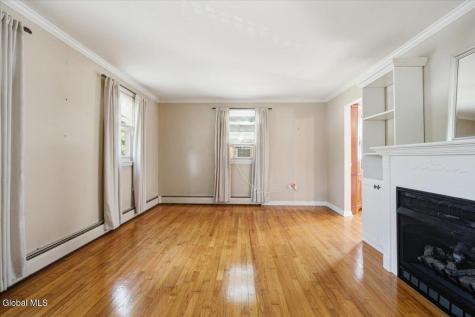1 Hillview Court Wynantskill NY 12198