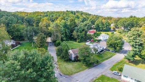 1 Hillview Court Wynantskill NY 12198