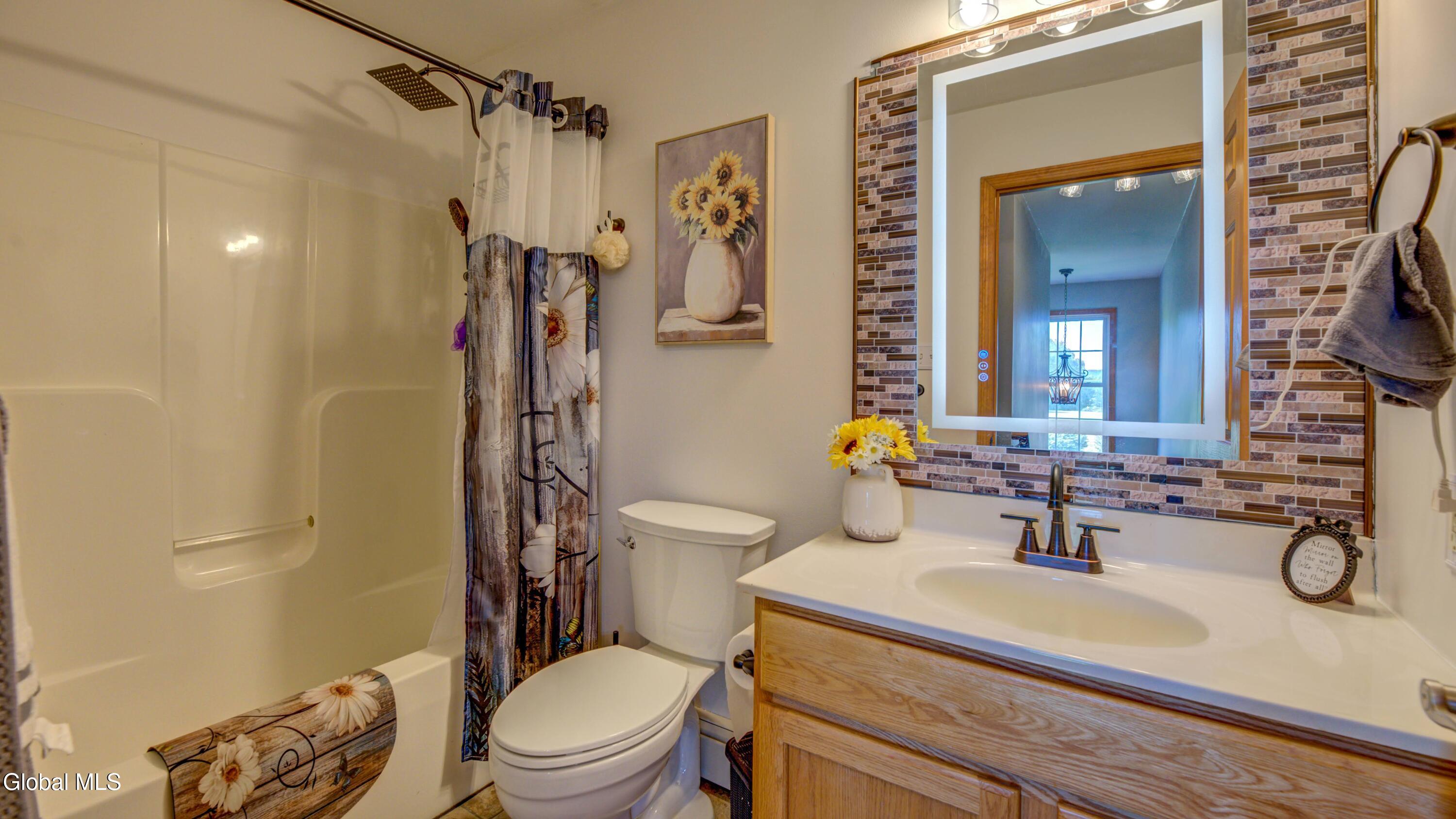 396 Bemis Road Gloversville NY 12078