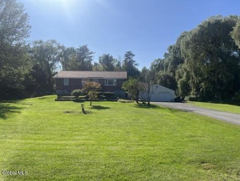 29 White Road Milton NY 12020