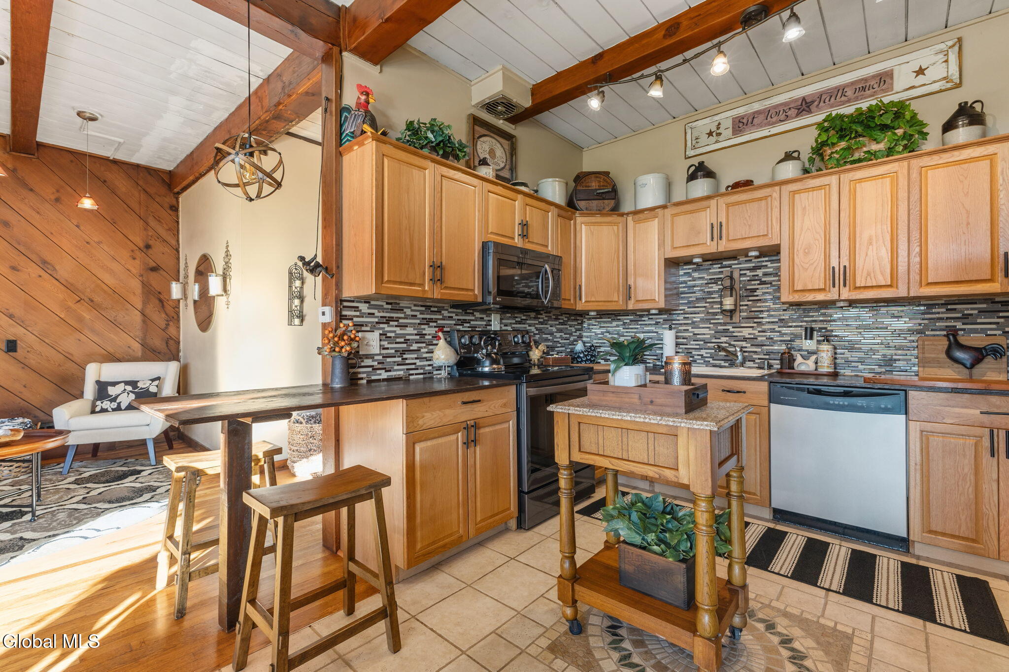 1627 Putnam Road Schenectady NY 12306