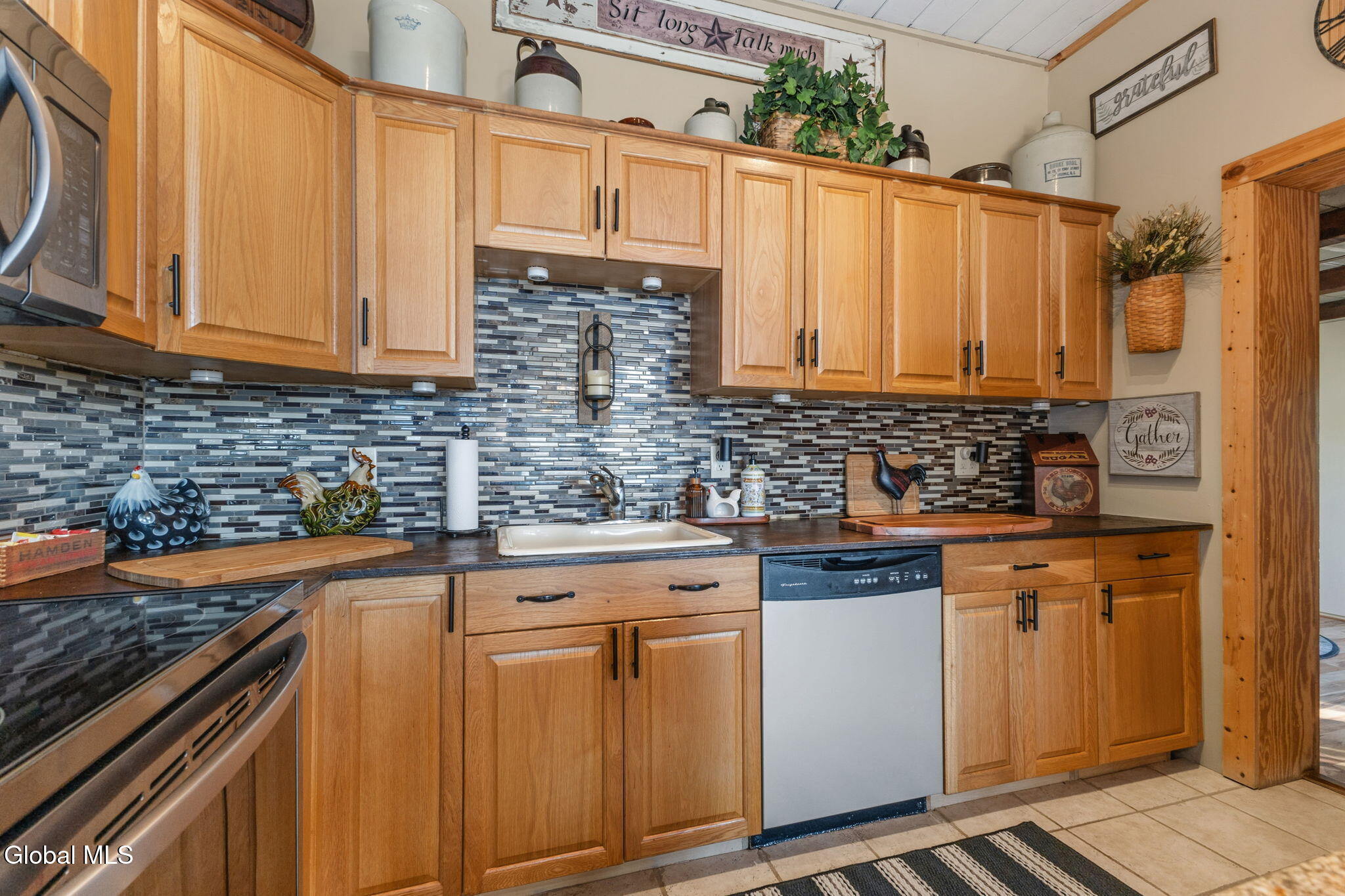 1627 Putnam Road Schenectady NY 12306