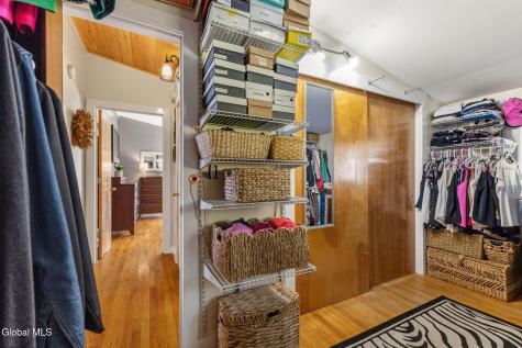 1627 Putnam Road Schenectady NY 12306