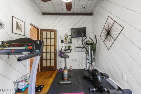 1627 Putnam Road Schenectady NY 12306