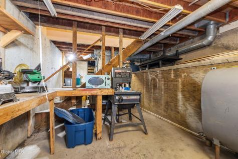 1627 Putnam Road Schenectady NY 12306