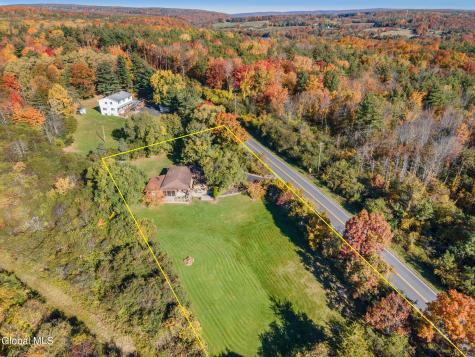 1627 Putnam Road Schenectady NY 12306