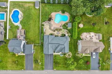 6 Isabel Court Colonie NY 12205