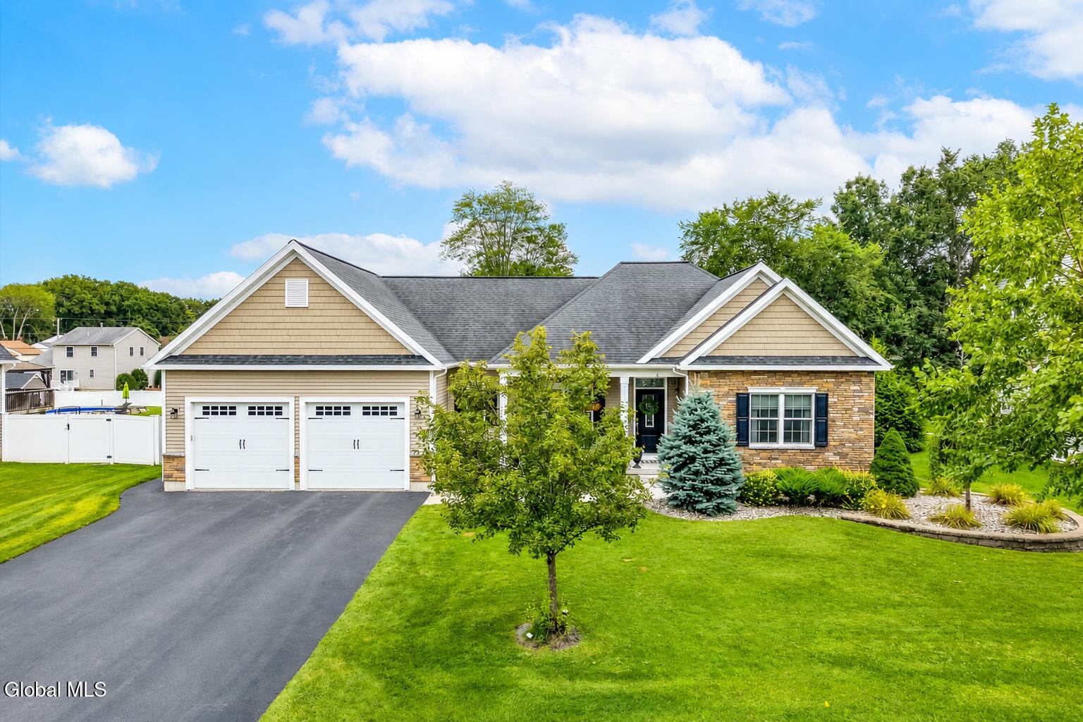 6 Isabel Court Colonie NY 12205