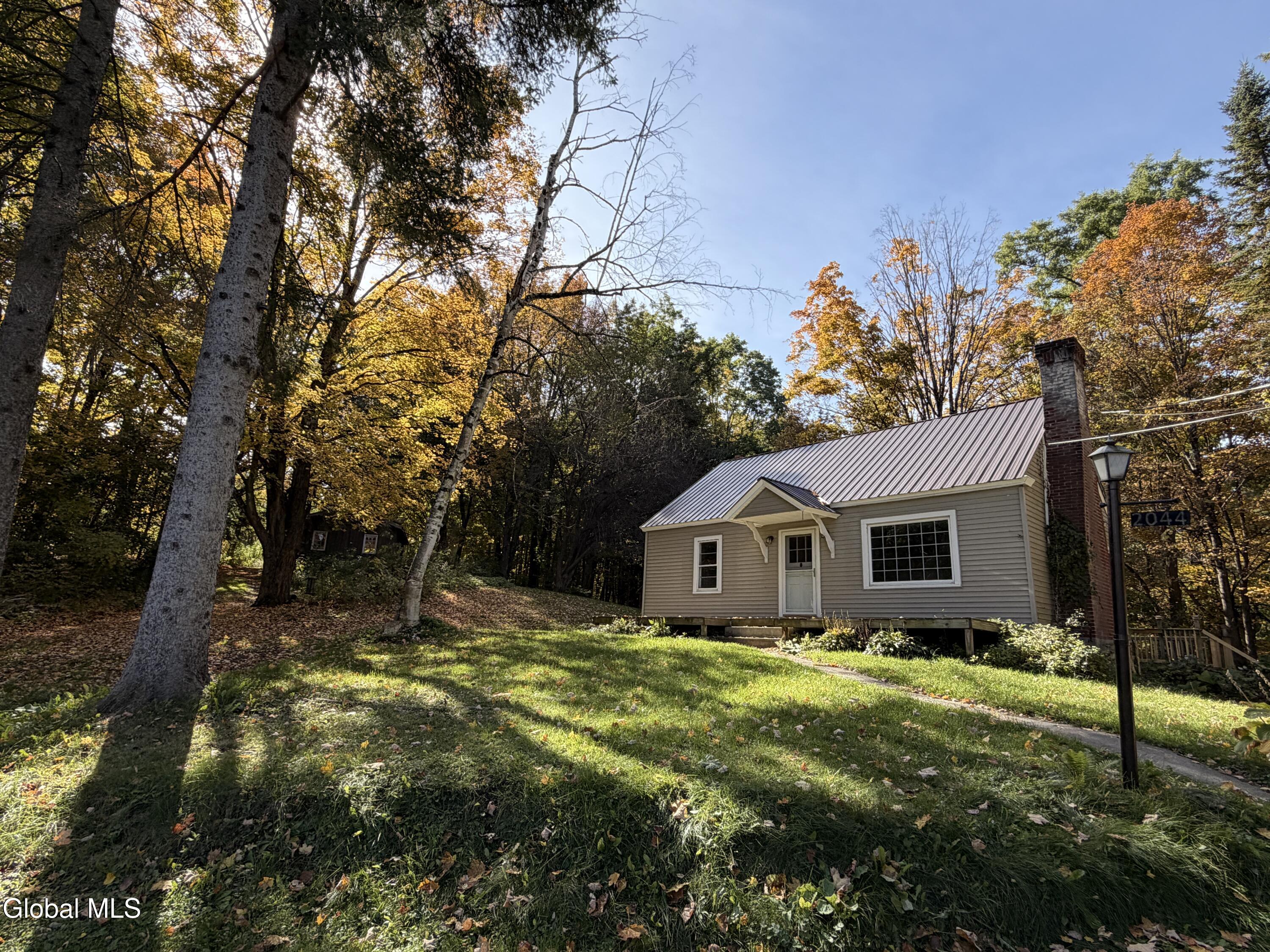 2044 Creek Road Crown Point NY 12928