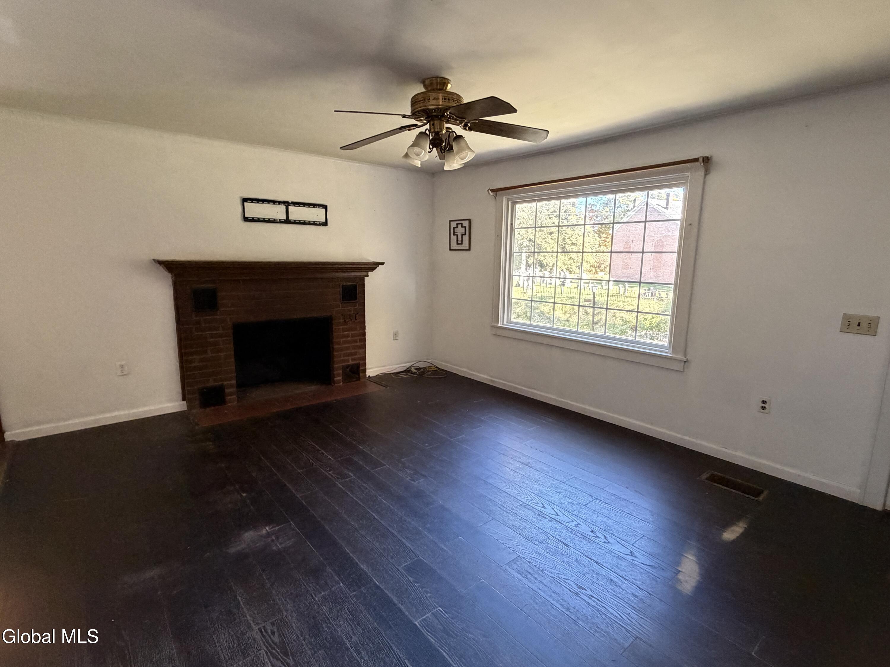 2044 Creek Road Crown Point NY 12928