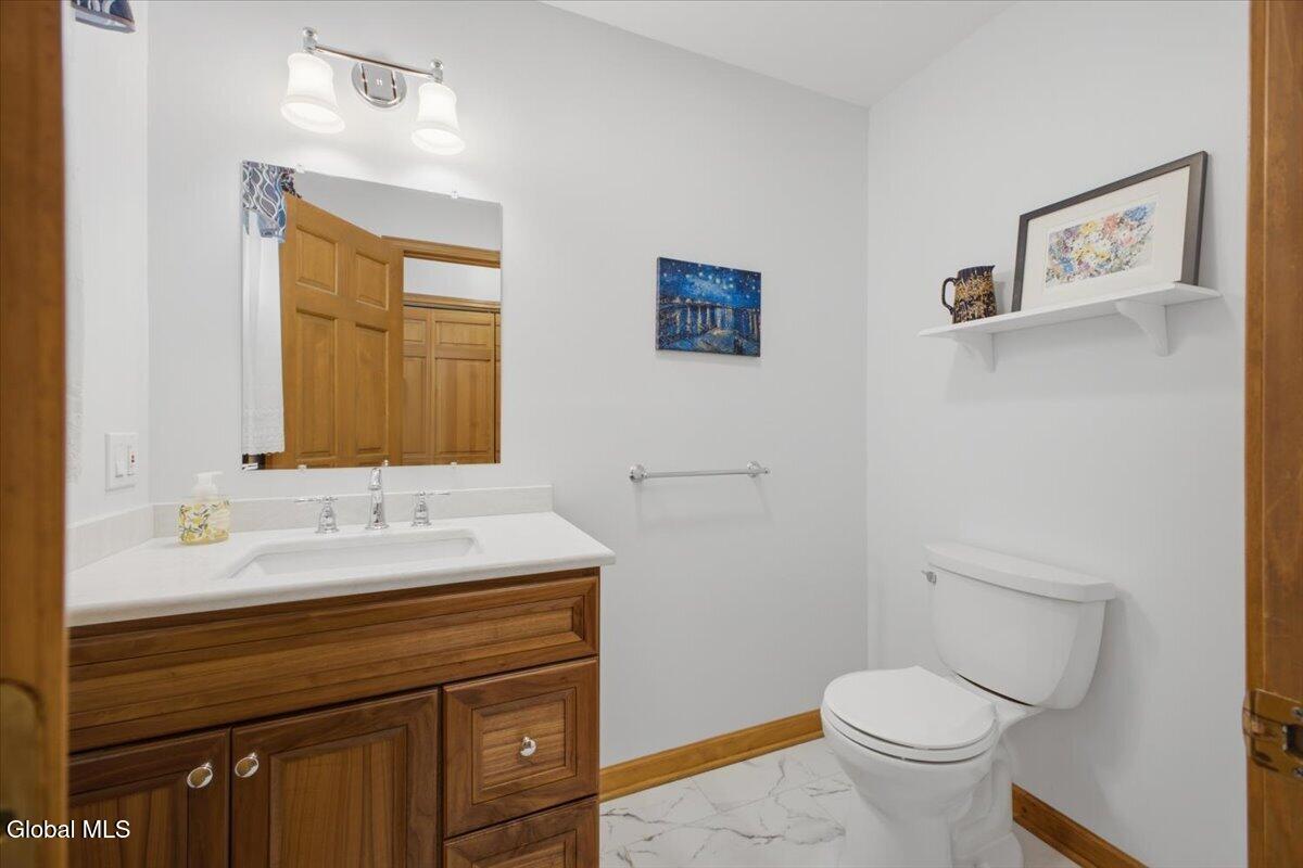 36 Clarendon Road Albany NY 12203