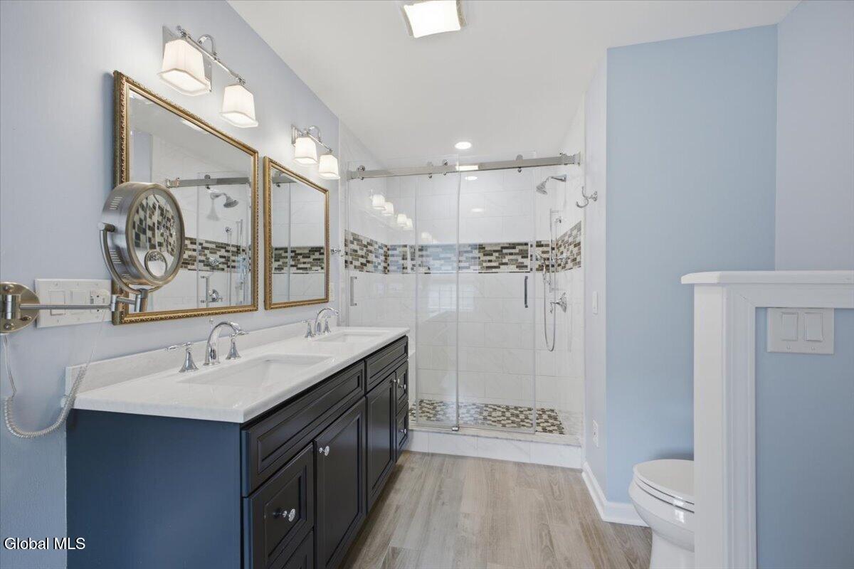36 Clarendon Road Albany NY 12203