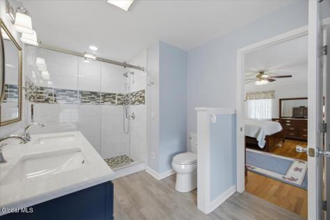 36 Clarendon Road Albany NY 12203