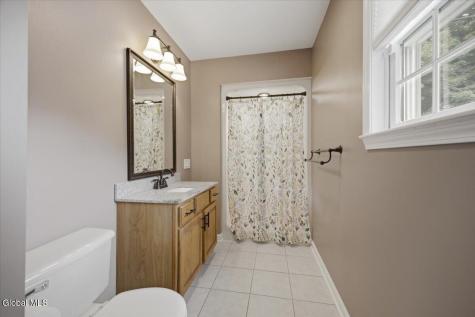 36 Clarendon Road Albany NY 12203