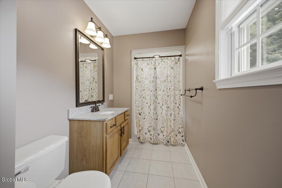 36 Clarendon Road Albany NY 12203