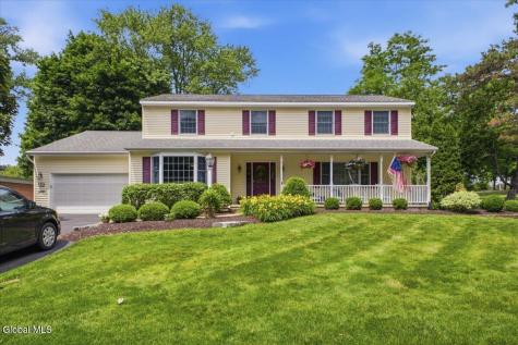 36 Clarendon Road Albany NY 12203