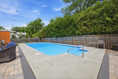 36 Clarendon Road Albany NY 12203