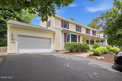 36 Clarendon Road Albany NY 12203