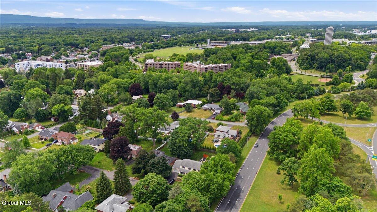 36 Clarendon Road Albany NY 12203