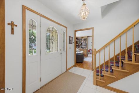 36 Clarendon Road Albany NY 12203