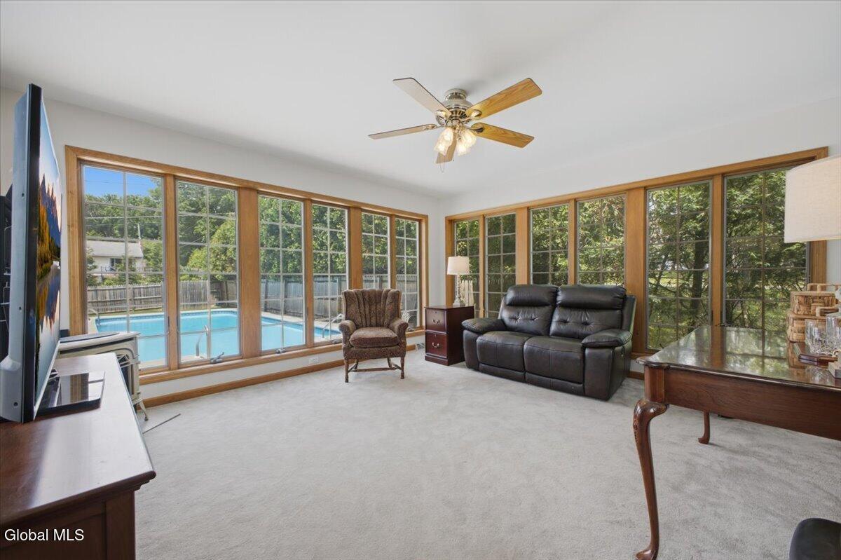 36 Clarendon Road Albany NY 12203