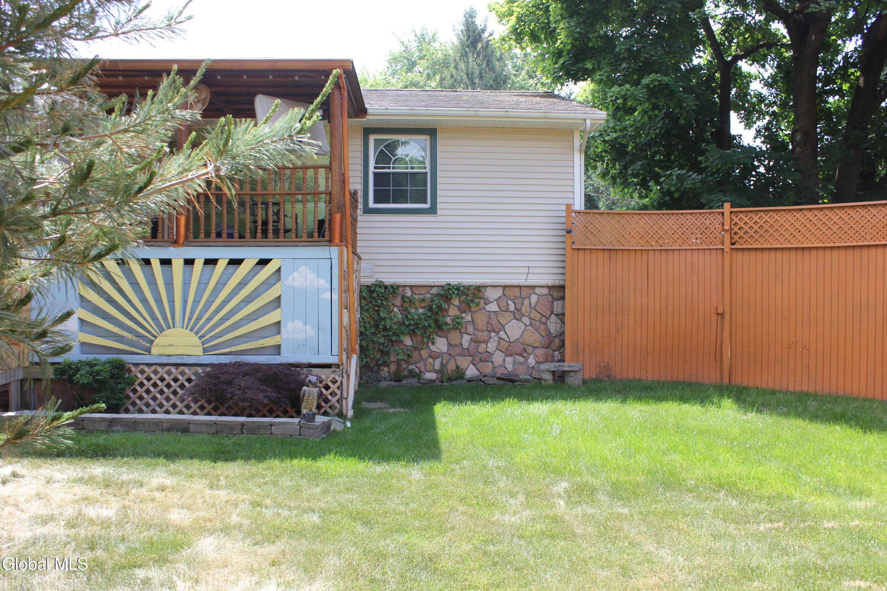 4 Mari Nol Circle Halfmoon NY 12065