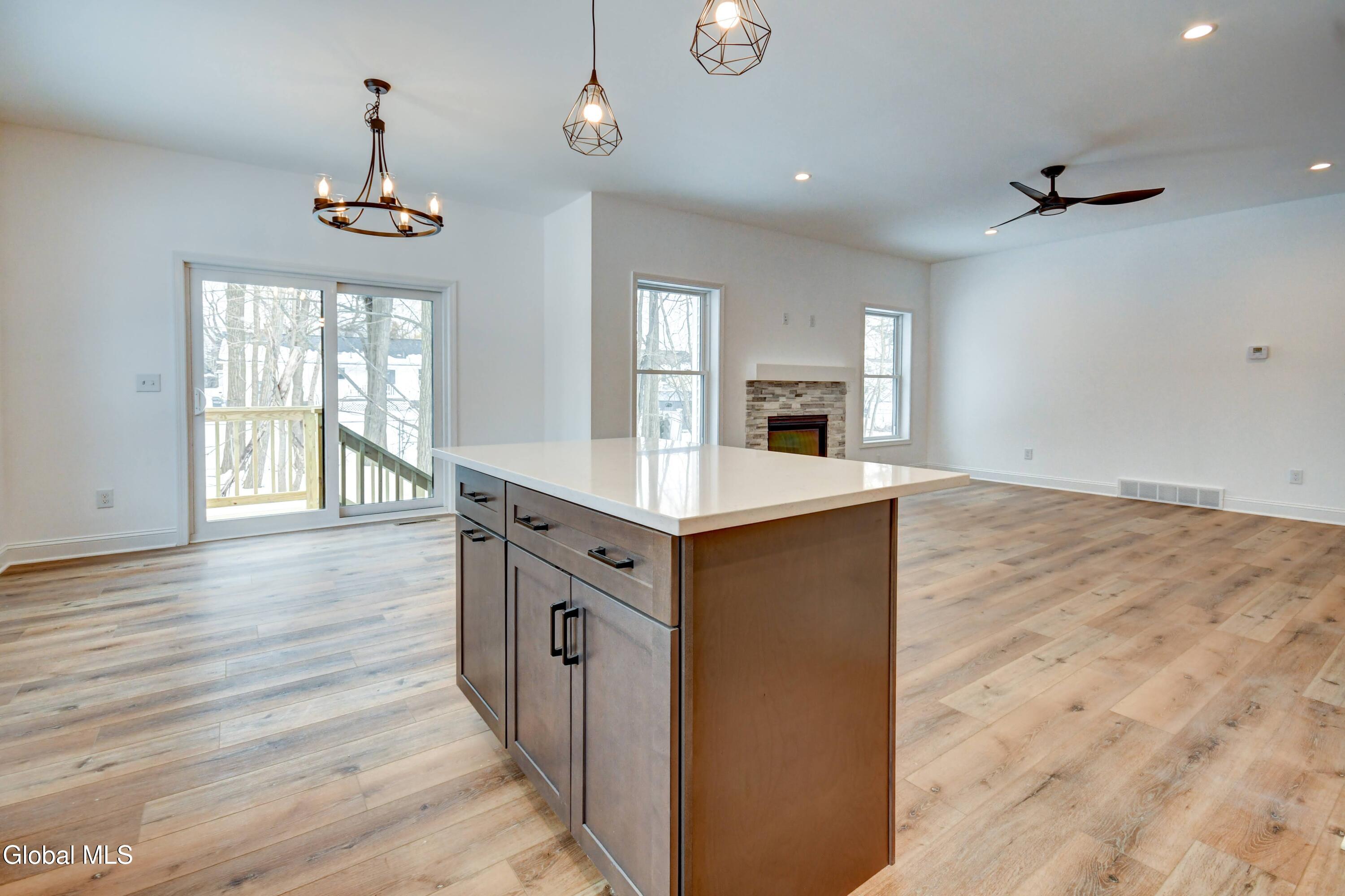 102 Anna Court Schenectady NY 12306