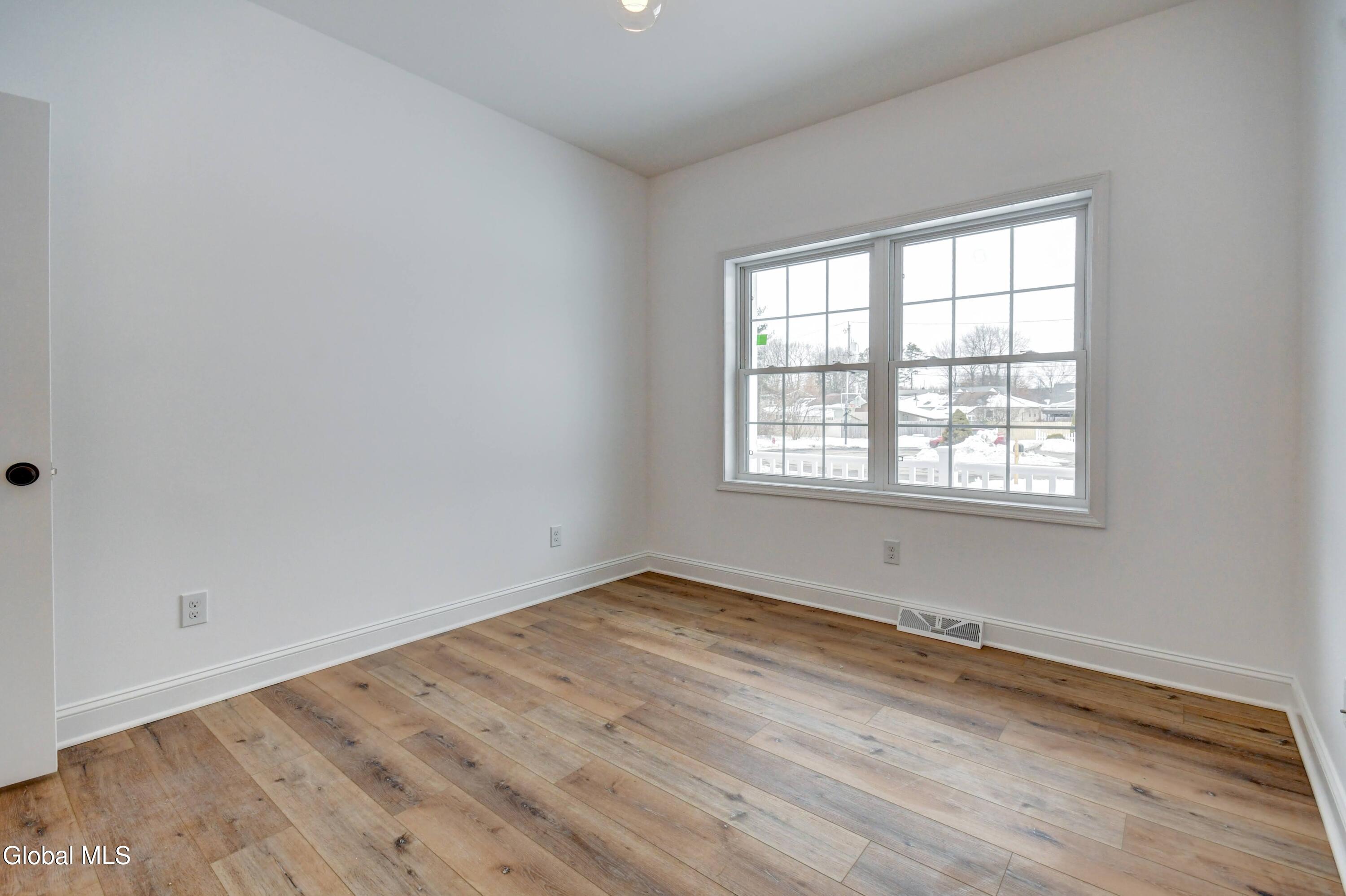 102 Anna Court Schenectady NY 12306