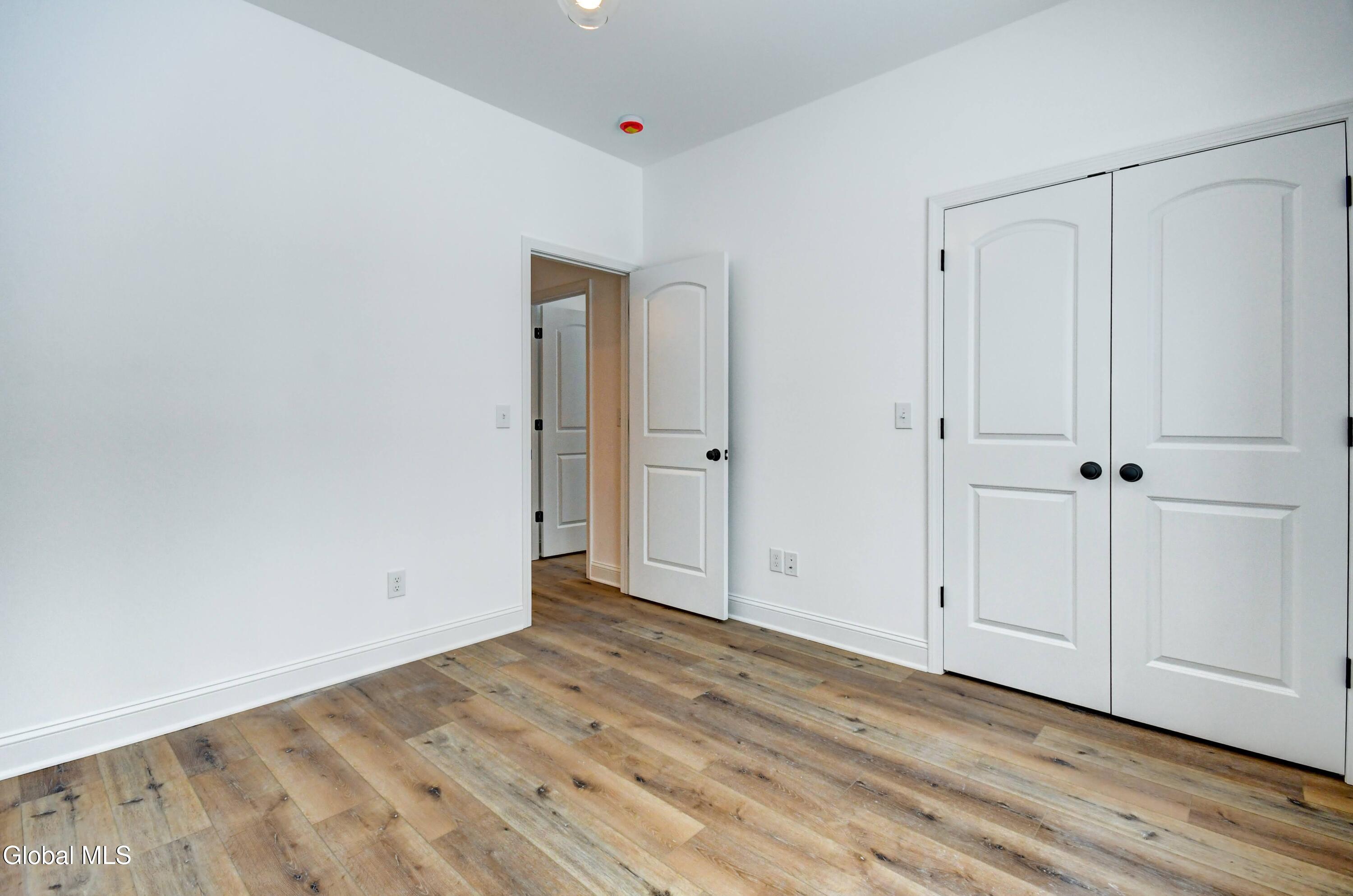 102 Anna Court Schenectady NY 12306