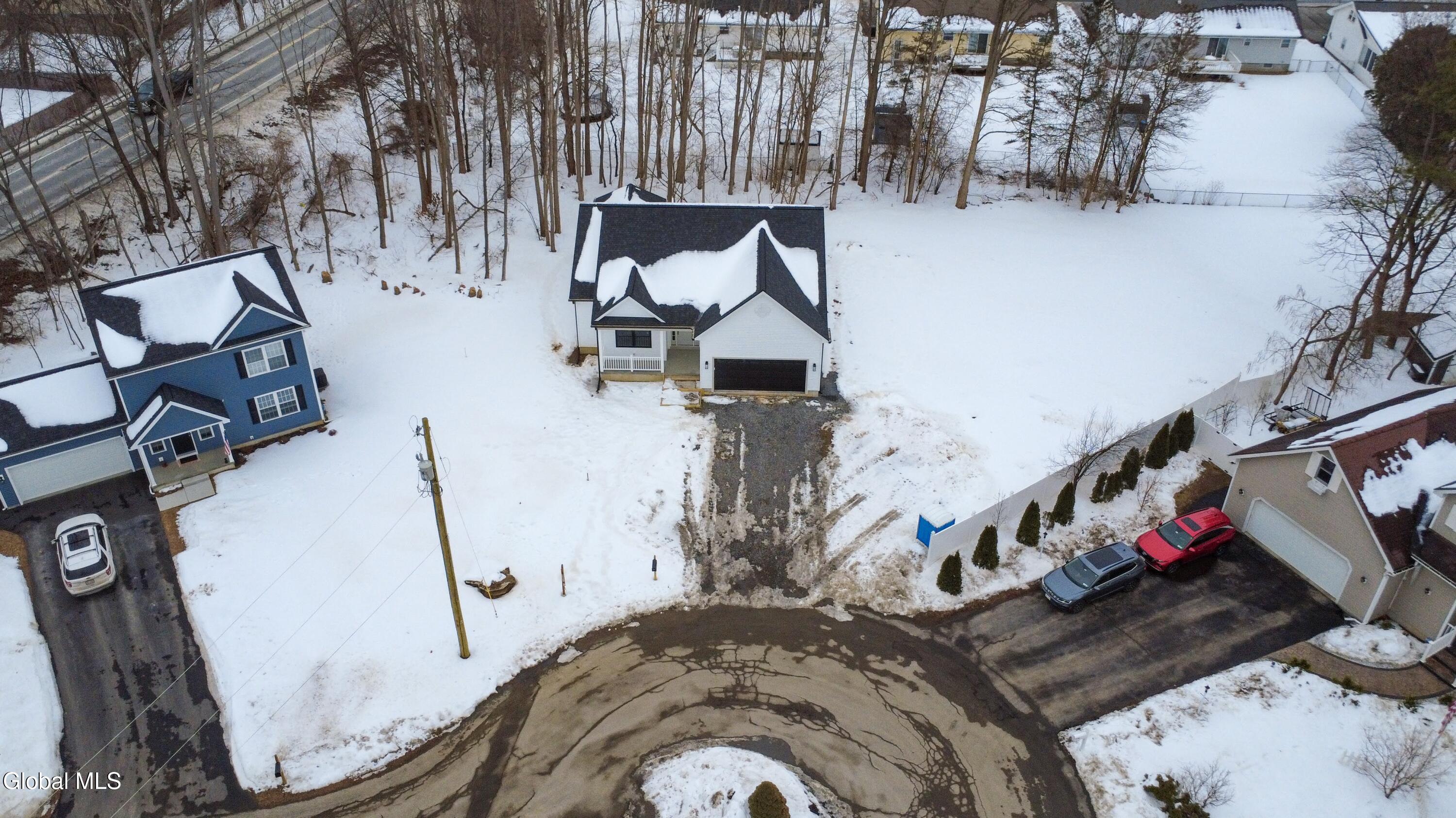 102 Anna Court Schenectady NY 12306
