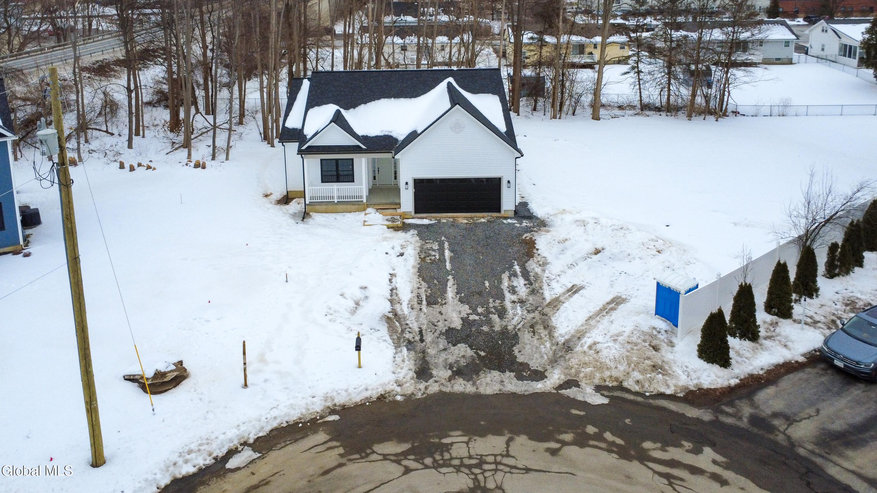 102 Anna Court Schenectady NY 12306