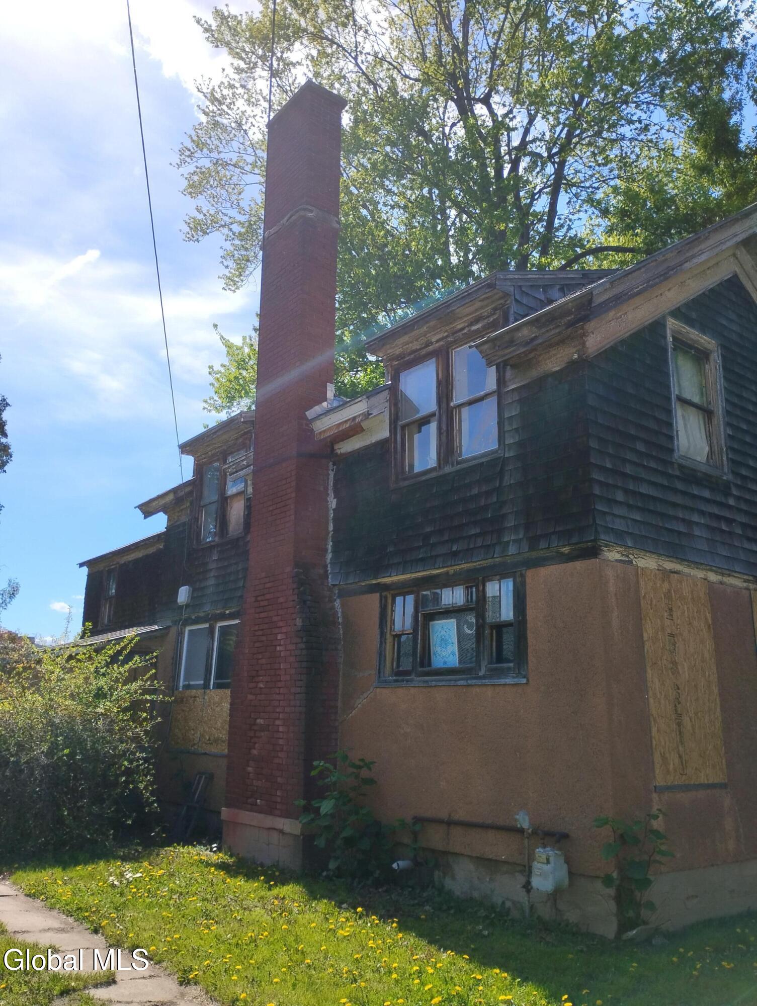 211 Elizabeth St Street Ogdensburg NY 13669