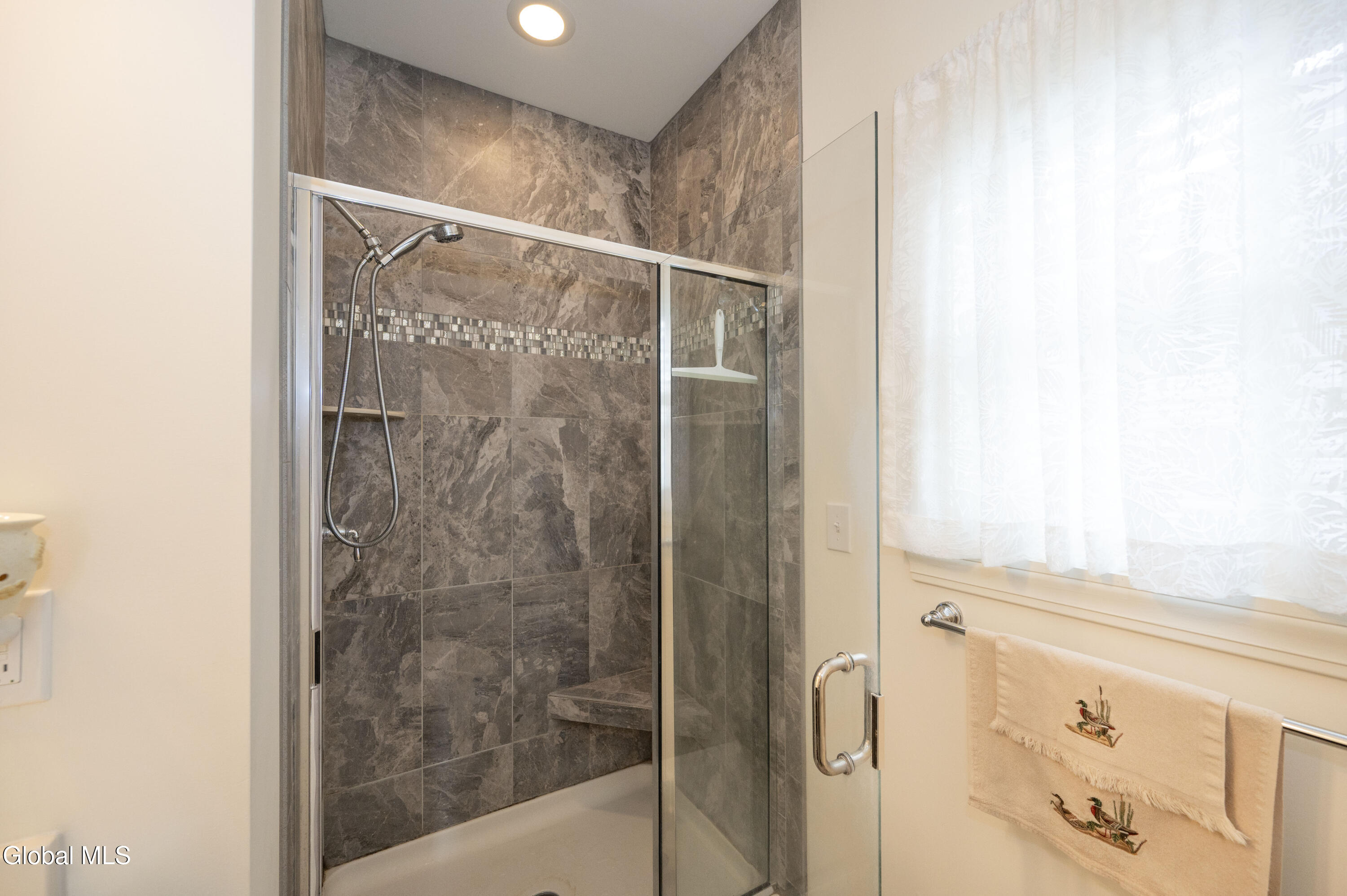 29 Trotter Road Selkirk NY 12158