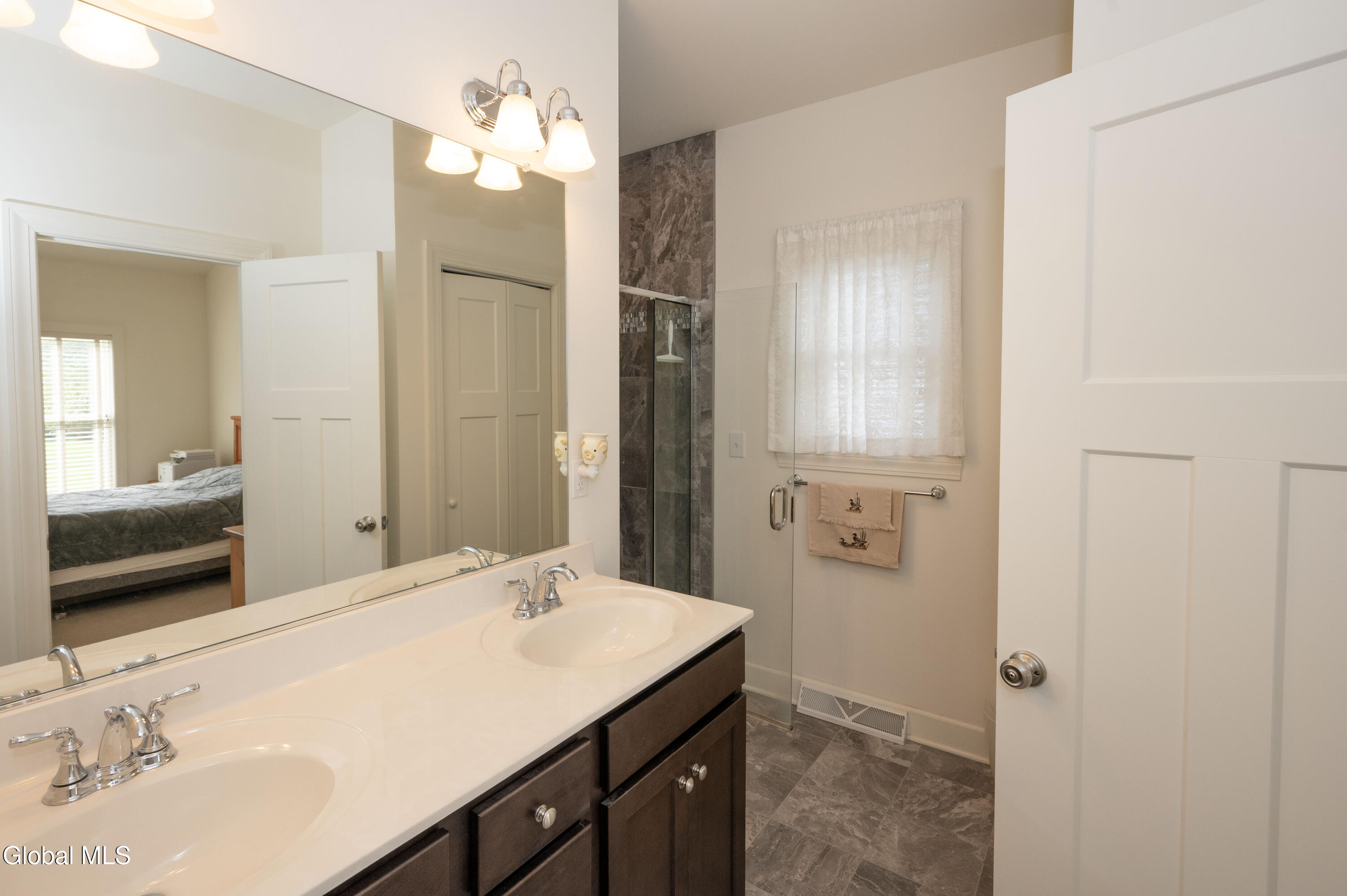 29 Trotter Road Selkirk NY 12158