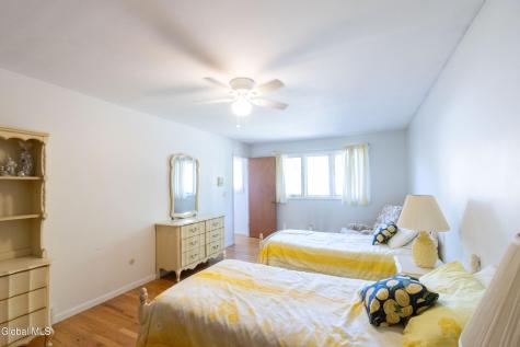 8 Sawyer Place Albany NY 12208