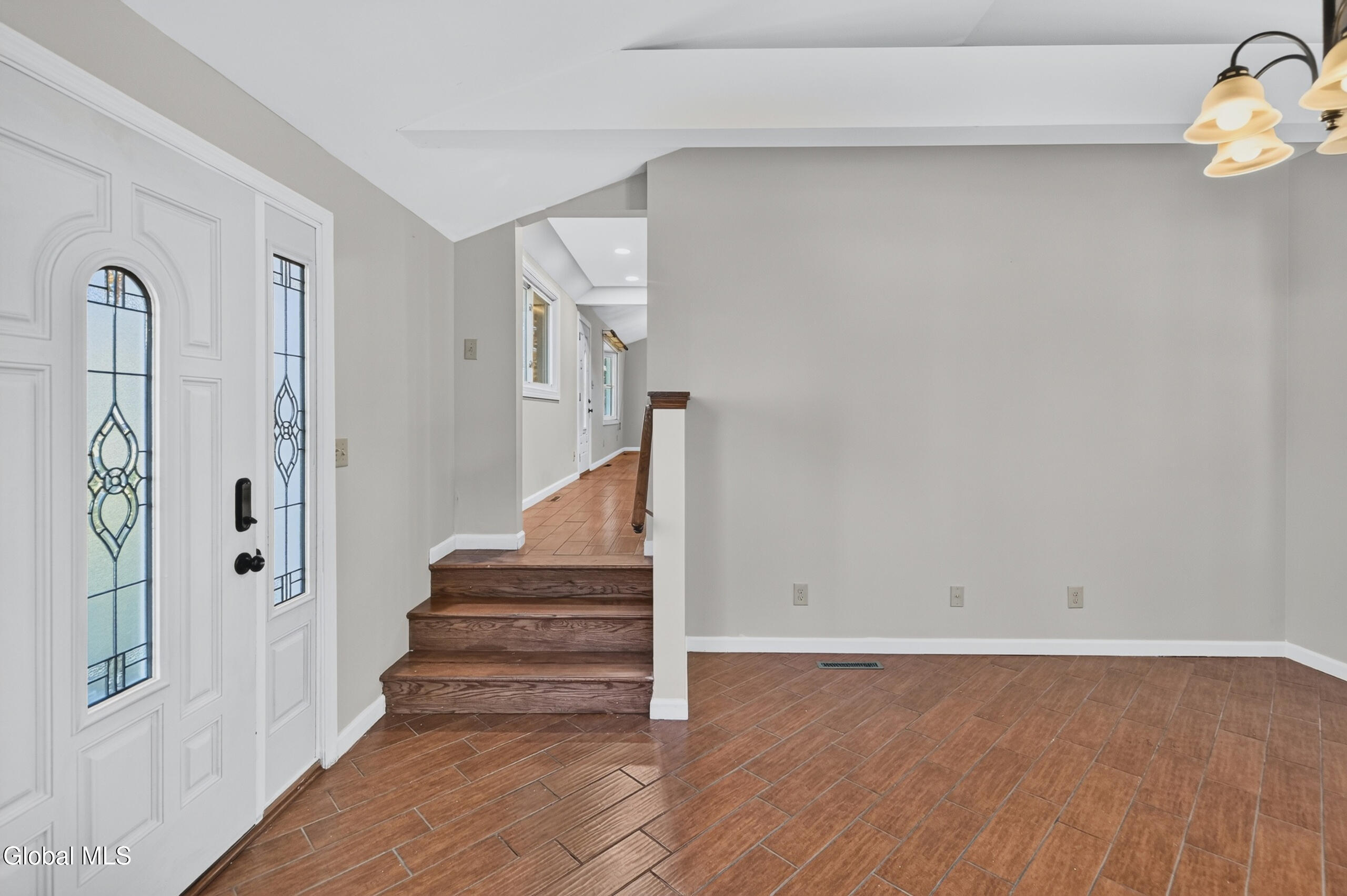 9 Ridgewood Lane Glenville NY 12302