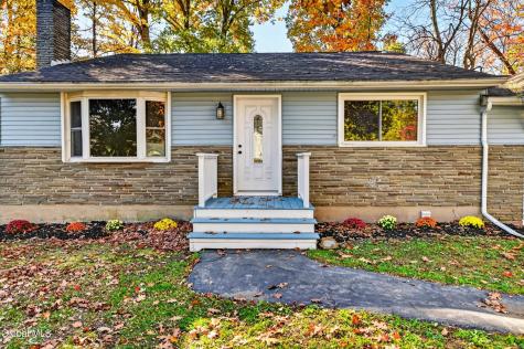 9 Ridgewood Lane Glenville NY 12302