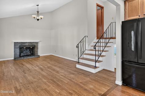 9 Ridgewood Lane Glenville NY 12302